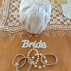 Bride Pearl and Gold Bracelet Set
